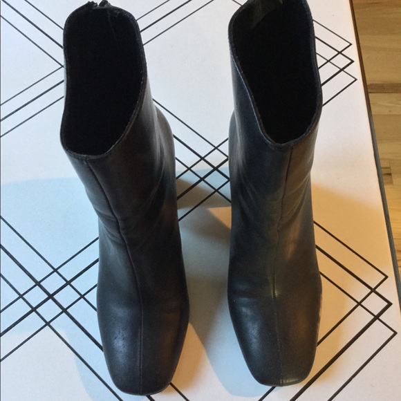 ModCloth black boots - Picture 6 of 8